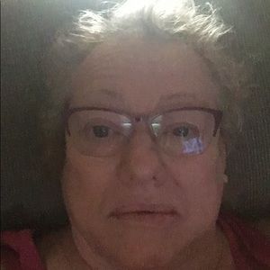 Meet your Posher, Pamela